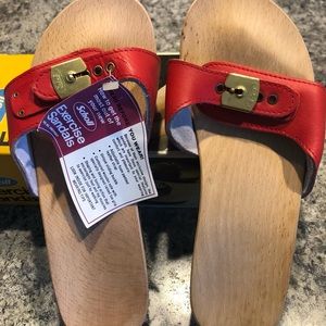 Vintage NIB - 1977 Dr. Scholl’s Exercise Sandal Red Leather 7 Made in Austria